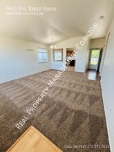 7941 Big River Dr in Reno, NV - Building Photo - Building Photo