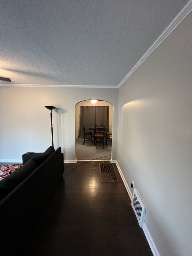 property at 1101 Pomeroy St