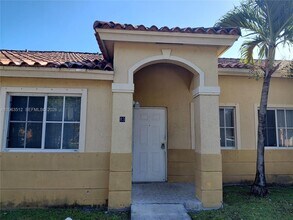83 NE 13th Ave in Homestead, FL - Building Photo - Building Photo