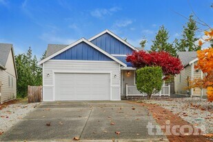 19906 100th Ave Ct E in Graham, WA - Building Photo