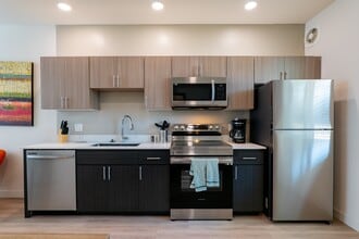Horizon North in Phoenix, AZ - Foto de edificio - Building Photo