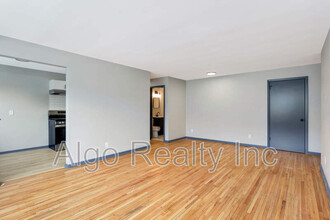 6141 Nicollet Ave in Minneapolis, MN - Building Photo - Building Photo