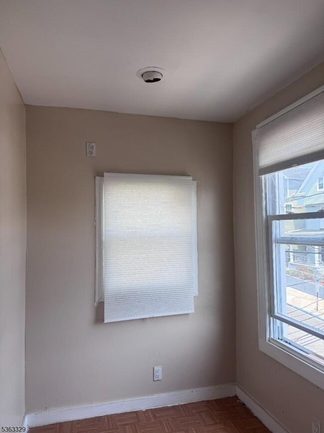 property at 5 Barnert Pl