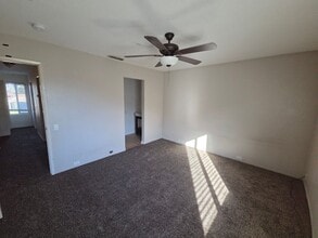 960 South Ave in Gustine, CA - Building Photo - Building Photo