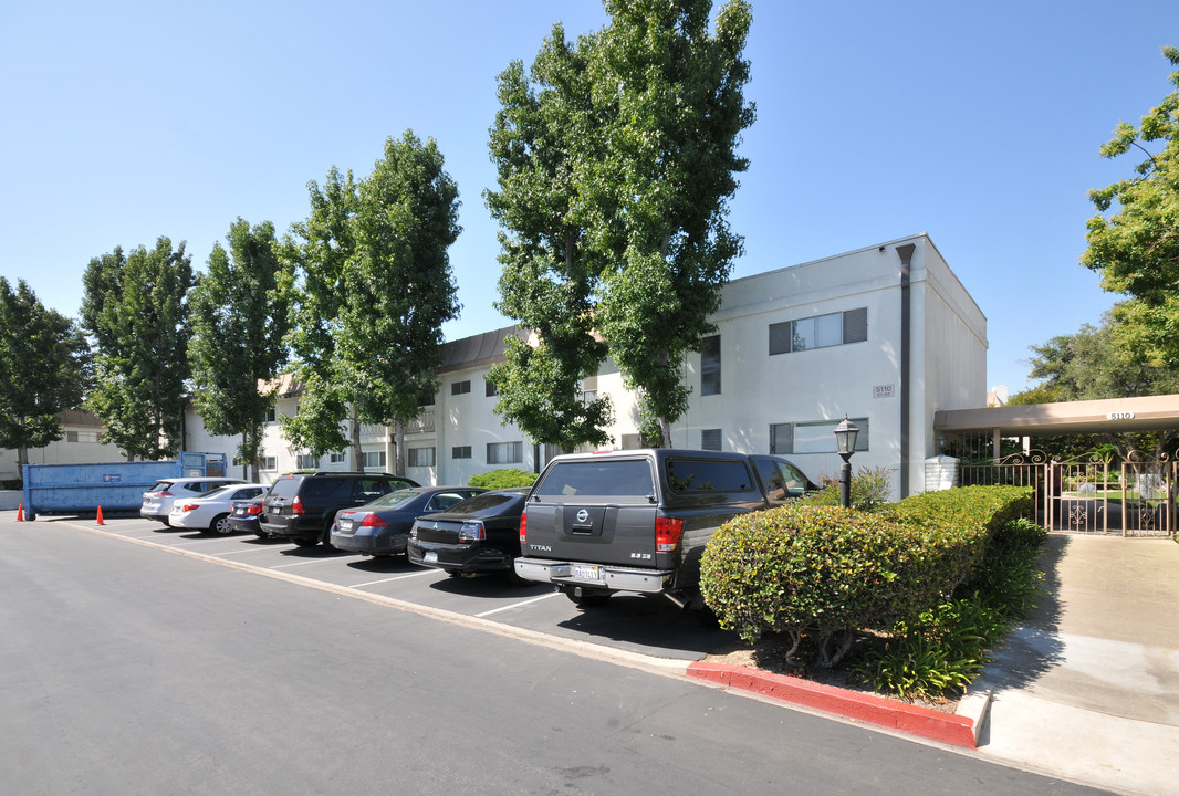 Sovereign Park Estates in Long Beach, CA - Foto de edificio