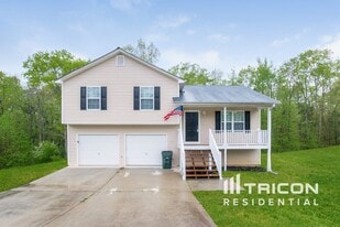 302 Prometheous Way in Rockmart, GA - Building Photo