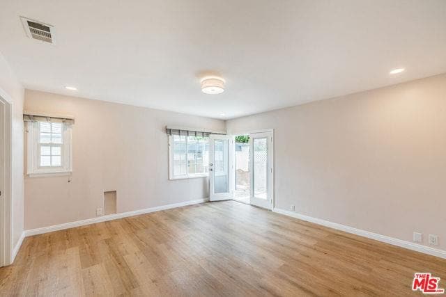 property at 2537 Cotner Ave