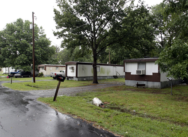 404 Lincoln St in Lonoke, AR - Building Photo - Building Photo