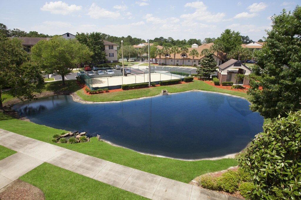 Lexington Crossing Gainesville, FL Apartments