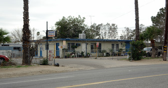 Manor Trailer Park Apartments