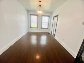 26 Linden Ave in Middletown, NY - Building Photo - Building Photo