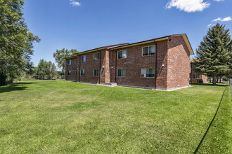 Fountain View Apartments in Fountain, CO - Foto de edificio - Building Photo