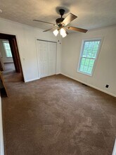 813 Cedar Springs Rd in Weaver, AL - Building Photo - Building Photo