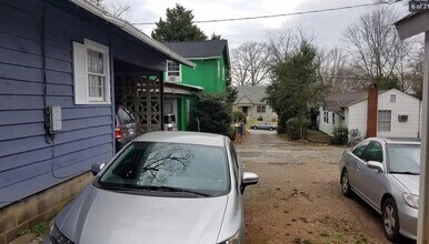 185 Nantahala Ave, Unit One and a half in Athens, GA - Foto de edificio - Building Photo