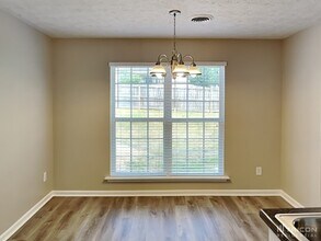2005 Penmar Dr in La Vergne, TN - Building Photo - Building Photo