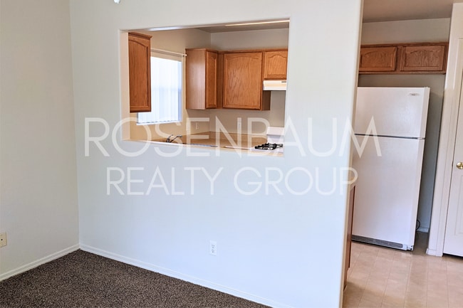 9476 E Lakeshore Dr in Prescott Valley, AZ - Building Photo - Building Photo
