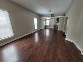 2300 Lyon St in Des Moines, IA - Building Photo - Building Photo