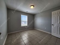 210 Dove Pl photo'