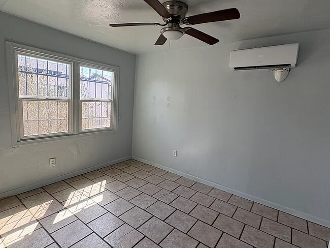 3837 E Technical Dr in Tucson, AZ - Foto de edificio - Building Photo