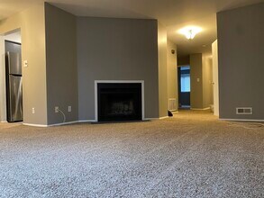 803A Cypress Point Cir in Mount Laurel, NJ - Building Photo - Building Photo