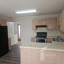 3 McBee Chapel Rd in Mauldin, SC - Building Photo - Building Photo