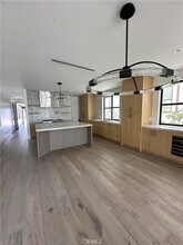 230 2nd St in Huntington Beach, CA - Building Photo - Building Photo