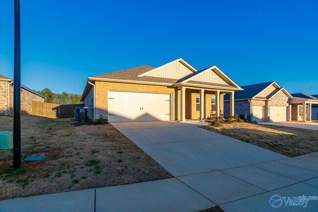 13222 New Foal Ln NW in Madison, AL - Building Photo - Building Photo