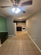 6435 S Evans Ave in Chicago, IL - Building Photo - Building Photo