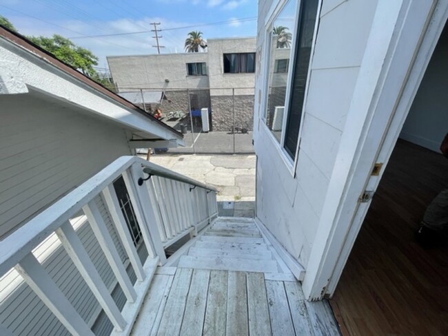 226 W 14th St in Long Beach, CA - Building Photo - Building Photo