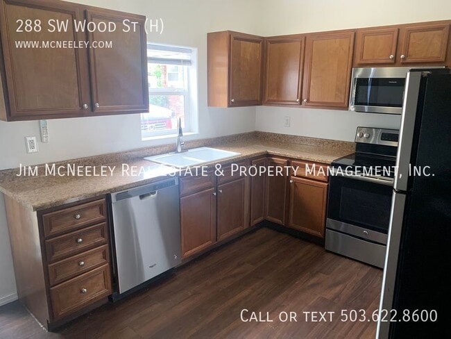 288 SW Wood St in Hillsboro, OR - Building Photo - Building Photo