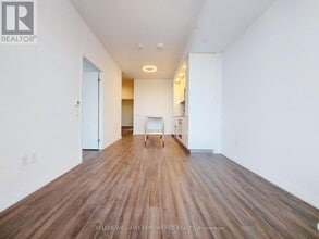 75 Canterbury Pl in Toronto, ON - Building Photo - Building Photo