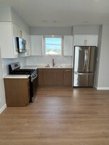 4820 1/4 S Slauson Ave in Culver City, CA - Building Photo