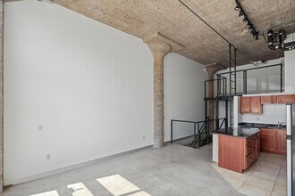 521 S 7th St in Minneapolis, MN - Building Photo - Building Photo
