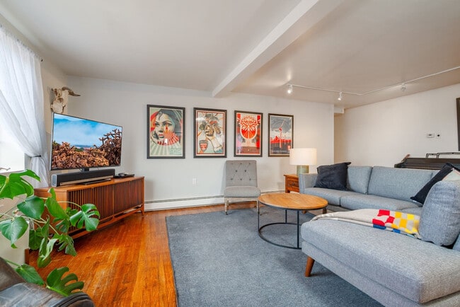 property at 906 Agua Fria St