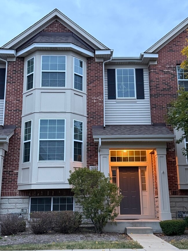 2911 Henley Ln in Naperville, IL - Building Photo - Building Photo