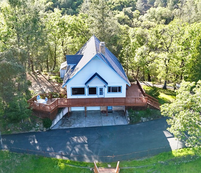 property at 21540 River Pine Ct