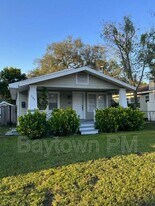 203 W Haya St in Tampa, FL - Building Photo