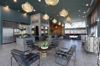 Park on First in Santa Ana, CA - Foto de edificio - Building Photo