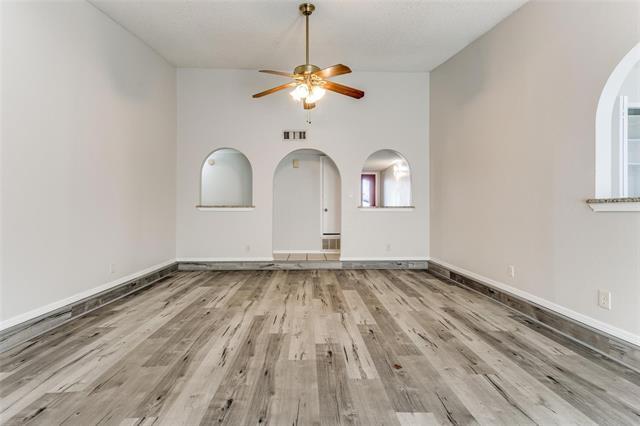 2930 Churchill Way in Garland, TX - Building Photo - Building Photo