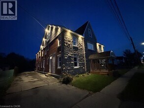 803 King St in Port Colborne, ON - Building Photo - Building Photo
