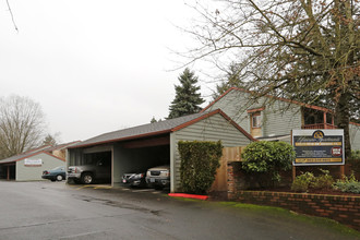 Glenview Apartments in Portland, OR - Building Photo - Building Photo