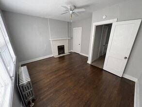 2032 Wightman St in Pittsburgh, PA - Building Photo - Building Photo