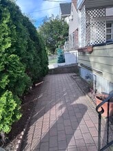 95 E Clifton Ave in Clifton, NJ - Building Photo - Building Photo