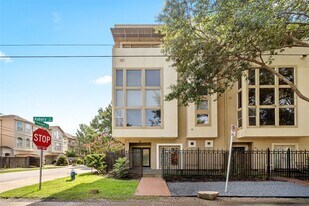 332 Asbury St in Houston, TX - Building Photo
