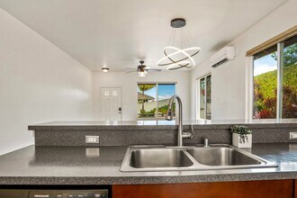 78 la iki St in Wailuku, HI - Building Photo - Building Photo
