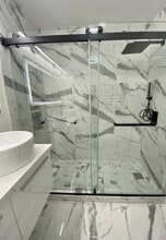 2251 38th Ave in Oakland, CA - Building Photo - Building Photo