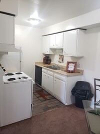 Sugartree Apartments photo'