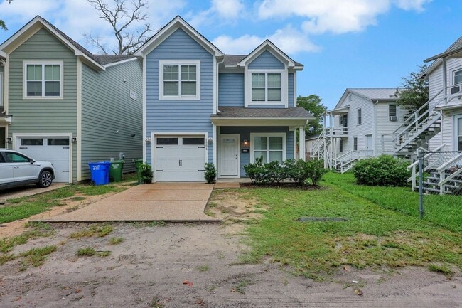 1204 Simon St in Wilmington, NC - Building Photo - Building Photo