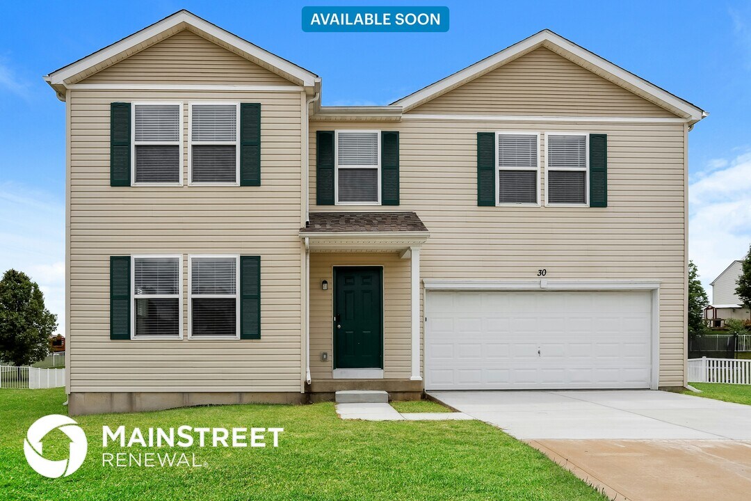 30 Willow Springs Dr in Moscow Mills, MO - Building Photo