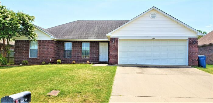 2365 Dahlia in Conway, AR - Building Photo